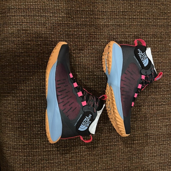 THE NORTH FACE women’s Wayroute Futerlight - Picture 9 of 16